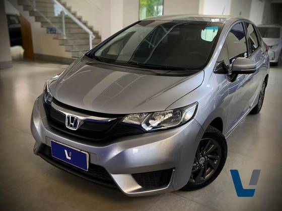 HONDA FIT 1.5 DX 16V FLEX 4P MANUAL HONDA FIT 1.5 DX 16V FLEX 4P MANUAL